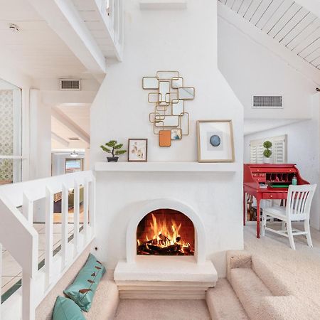 Smart Solution - Individual Private Bed-Pods In Gorgeous Shared Space - Women Only Dorm In Room 5 - Coed House - Full-Sized Mattresses In Individual Pods - With Built-In Private Storage - Gorgeous Shared Room - Affordable Luxury - Sparrow House Phoenix Exterior photo