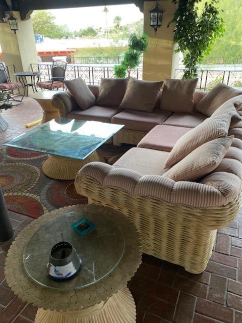 Smart Solution - Individual Private Bed-Pods In Gorgeous Shared Space - Women Only Dorm In Room 5 - Coed House - Full-Sized Mattresses In Individual Pods - With Built-In Private Storage - Gorgeous Shared Room - Affordable Luxury - Sparrow House Phoenix Exterior photo